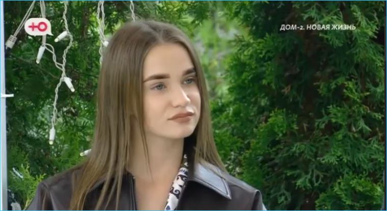 Елизавета Субботина возвратилась в проект "Дом 2", причем не в одиночестве.