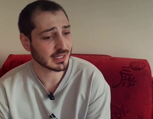 Иосиф Оганесян призвал всех, желающих удочерить или усыновить его дитя.