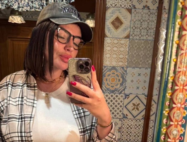 Александра Черно рассказала про аутизм сына и своё решение