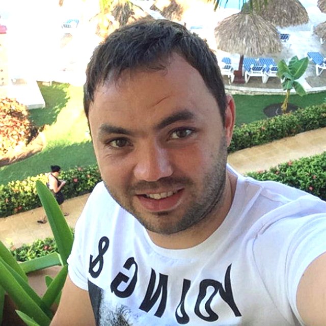 В одном из интернет-магазинов выявлены случаи кражи товаров Александром Гобозовым.