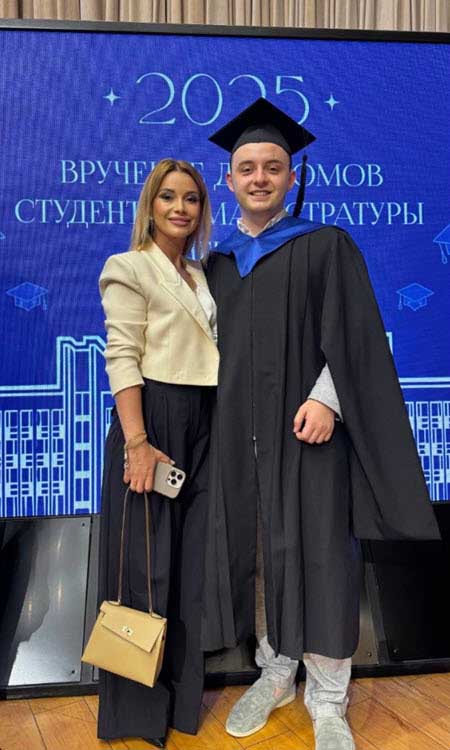 Магистратуру успешно завершил сын Ольги Орловой.