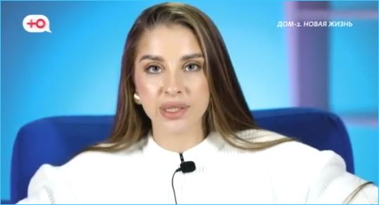 Екатерина Квашникова, в отличие в Вики Салибековой, считает, что командировки укрепляют её отношения с Григорьевым