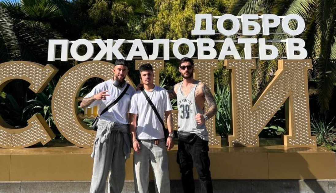Сергей Хорошев оказался заблокированным в поезде на целый день, в то время как остальные участники командировки наслаждались отдыхом.