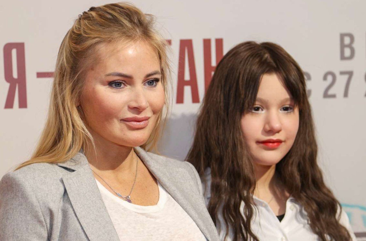 Дочь Даны Борисовой рассказала о давлении на нее мамы