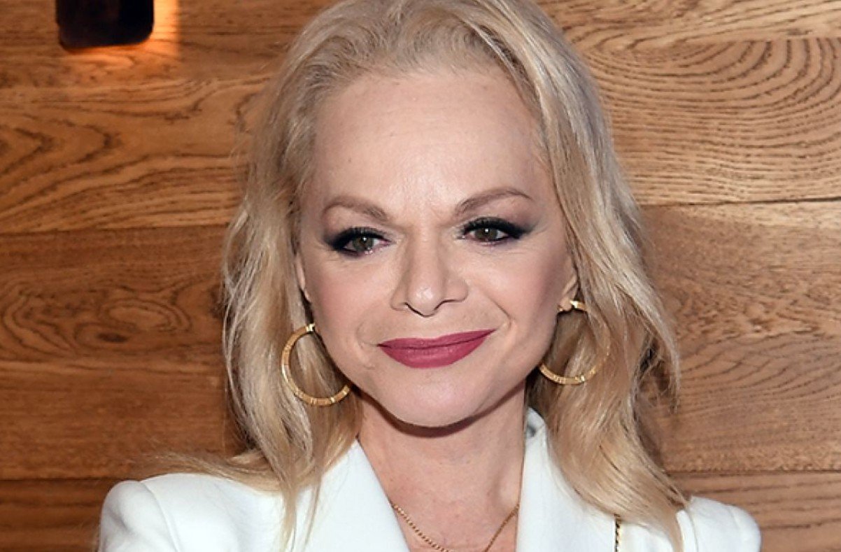 Стало известно, чем из недвижимости владеет Лариса Долина