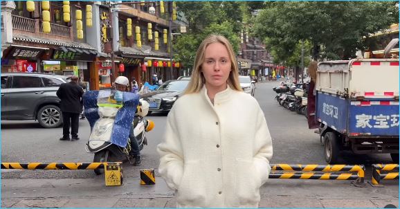 Милена Безбородова явно превзошла Сашу Черно в финансовом плане