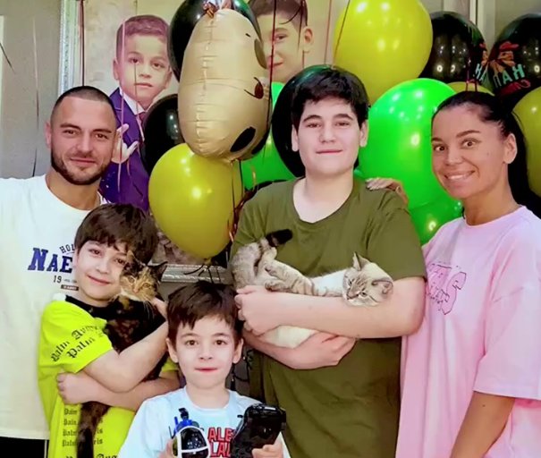 Тигран Салибеков и Юлия Колисниченко поздравили младшего сына Баграта с 7-летием