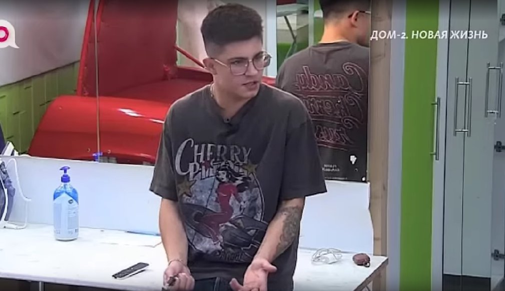 Никиту Гуранду радует "ожившая" мужская спальня