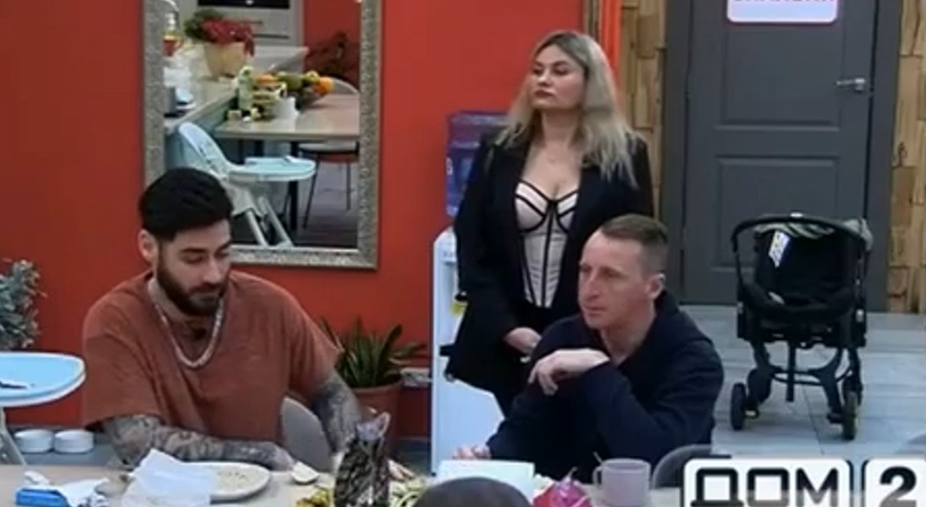 Артём Гавришов встал на колени перед Вероникой Гракович