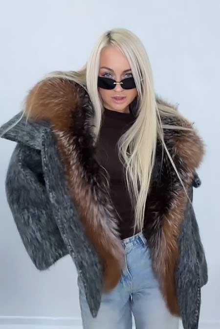 Элина Рахимова отмечает день рождения