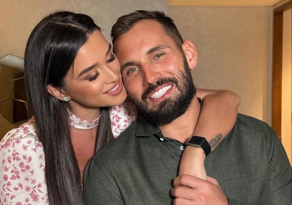 Май Абрикосов посоветовал Николаю Сердюкову слезть с шеи Бородиной