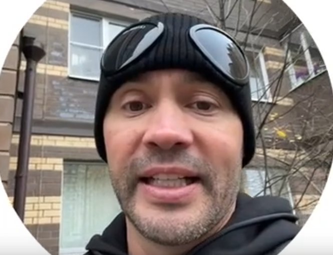 Андрей Черкасов конфликтует с "мамочками" на детских площадках