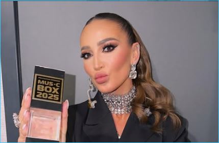 Ольга Бузова собирает премии и награды