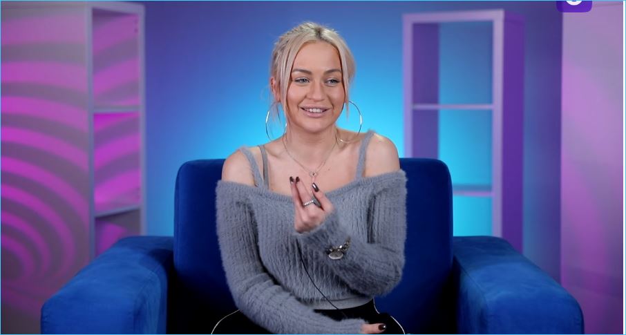 Ночной эпатаж Элины Рахимовой возмутил коллектив