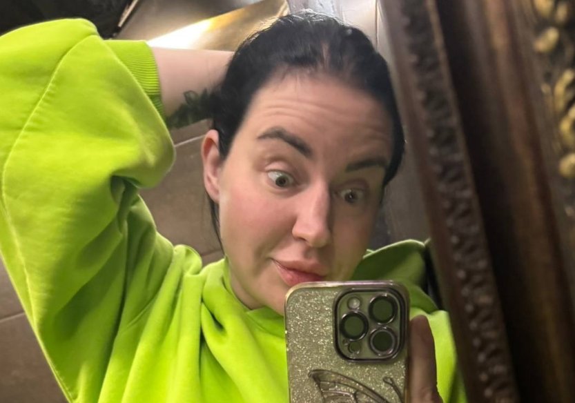 Саша Черно готовится к маммопластике