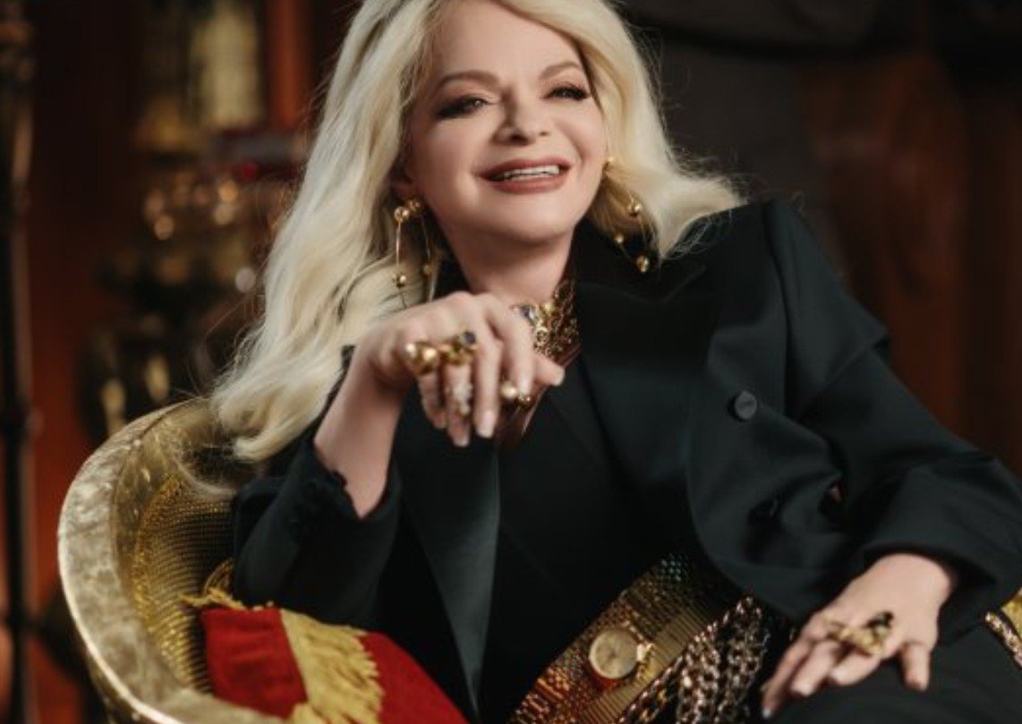 Ларису Долину не стали вырезать из новогодней пародии