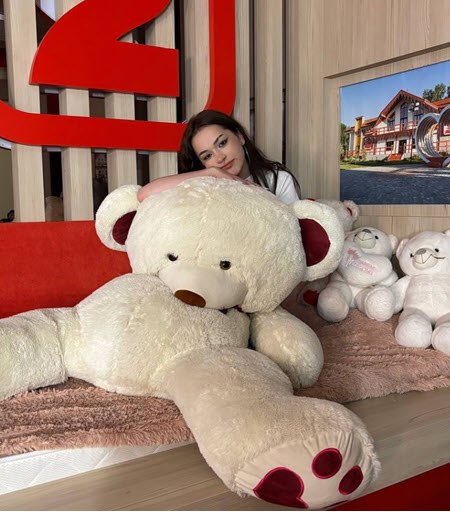 Проект покинула Виктория Андреева