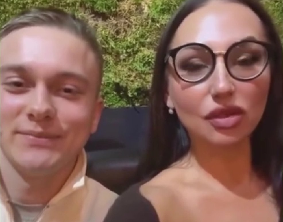 Артём Гавришов пригласил Светлану Прель в ресторан