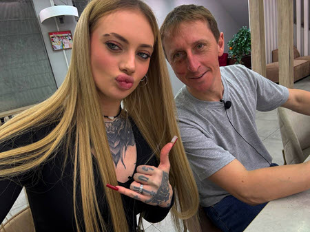 Альберт Гракович и Ксения Карпова отправились на романтическое свидание.