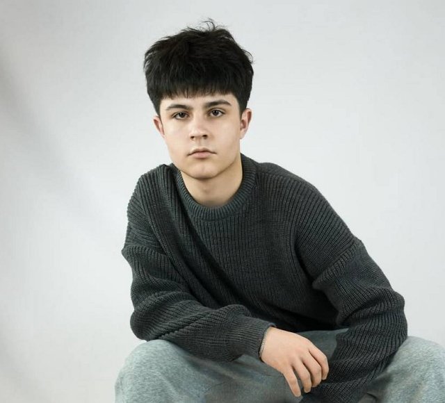 Повзрослевшему Никите Гуранда Рахимова больше не нужна?