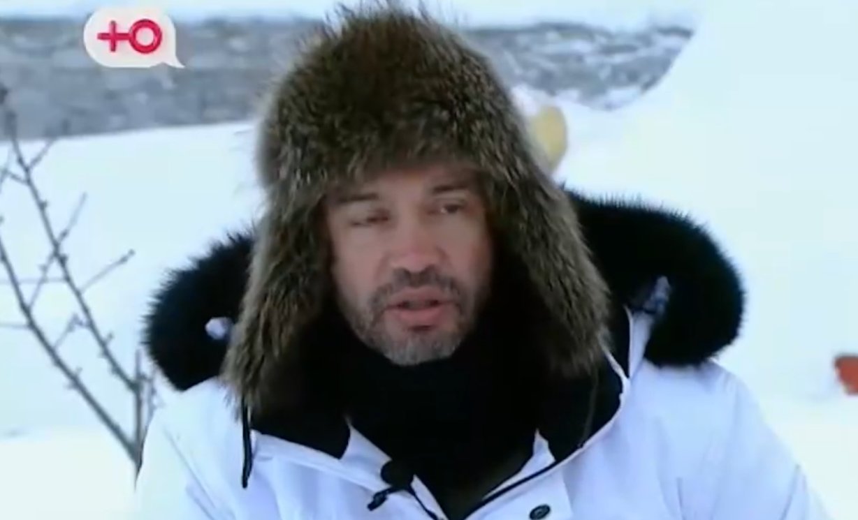 "Тигрица" Вероника Гракович предприняла попытку напасть на Андрея Черкасова.