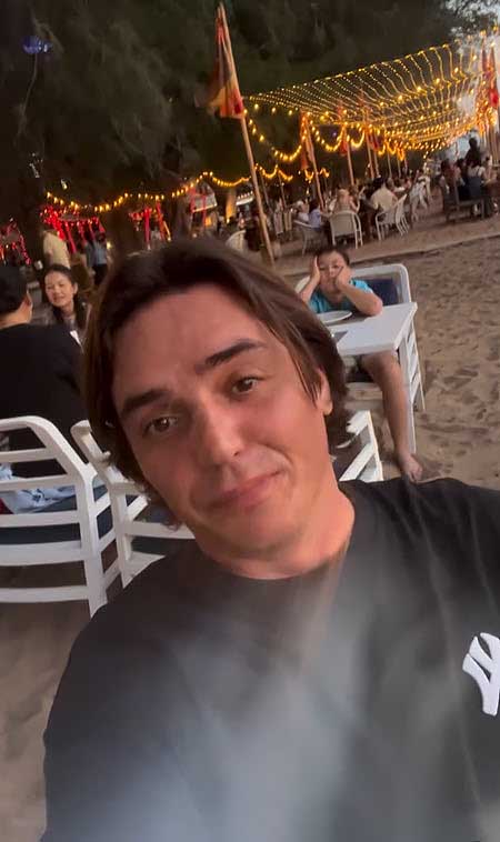 Евгений Кузин пригласил Кристину Бухынбалтэ отдохнуть с ним в Таиланде