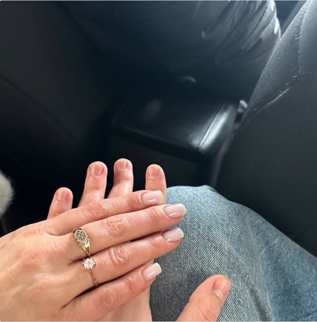 Вероника Гракович с бойфрендом торжественно вернулись в столицу