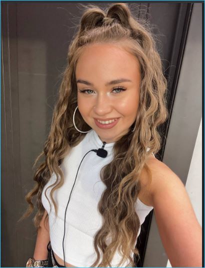 Появление матери на поляне вдохновило Каролину Салтыкову на ощущение собственной музы.