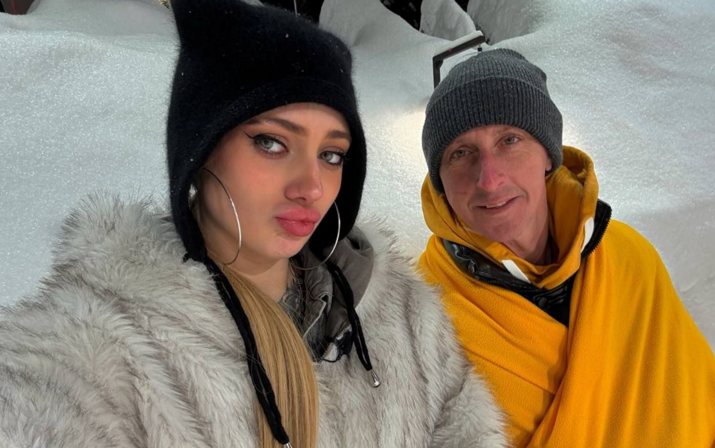 Альберт Гракович считает, что из-за жены Вероники у него нет интима