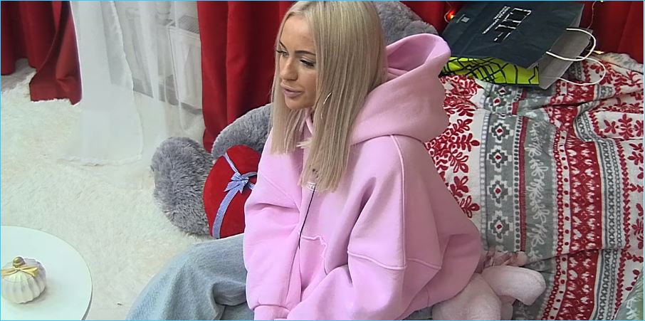 Красивая Элина Рахимова не боится конкуренции со стороны молодых участниц Дома 2