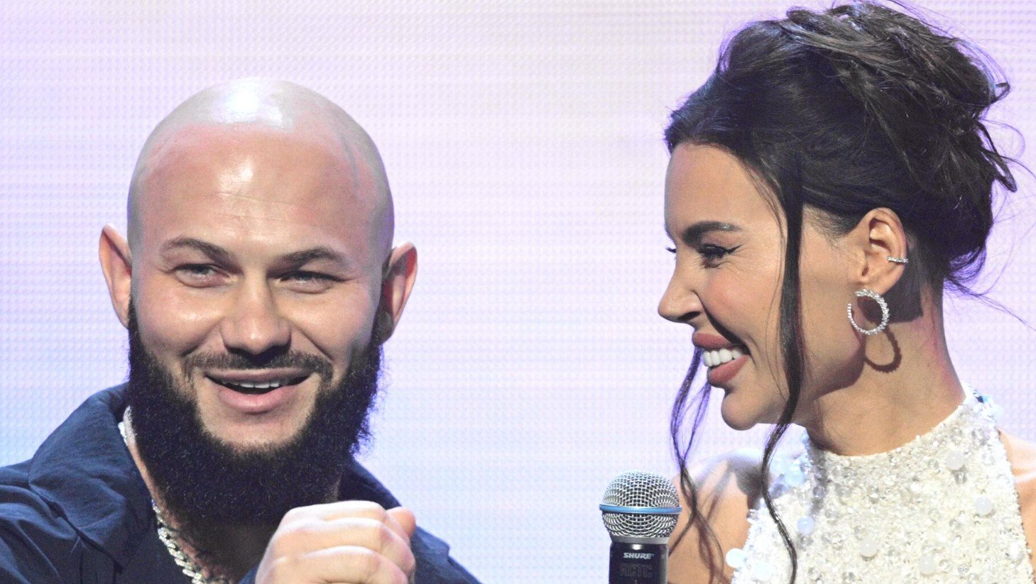 Оксана Самойлова сделала заявление об отношениях с Джиганом