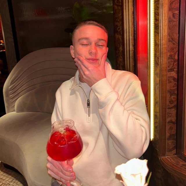 Гавришов приглашает своих поклонниц вступить в женский клуб