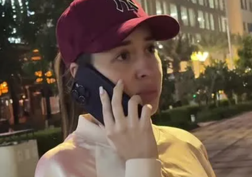 Евгения Дорожкина взяла из приюта собаку с грустной историей