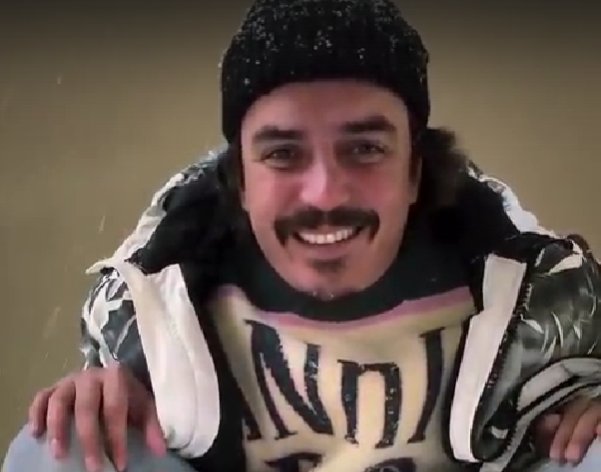 Евгений Кузин выиграл 270 тысяч рублей в "лиге" на сайте знакомств