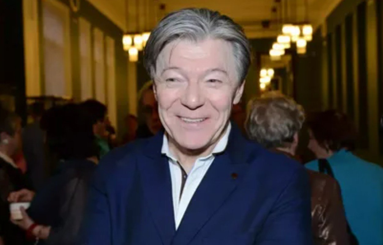 Александр Збруев высказался об уходе с места ректора МХАТа Константина Богомолова