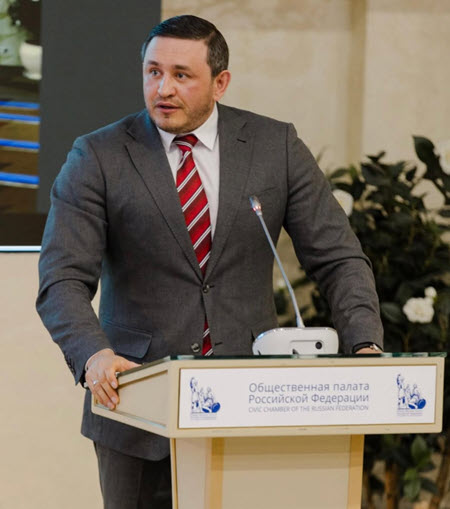 У главы Федерального проекта по безопасности и борьбе с коррупцией Виталия Бородина появились вопросы к службе безопасности проекта