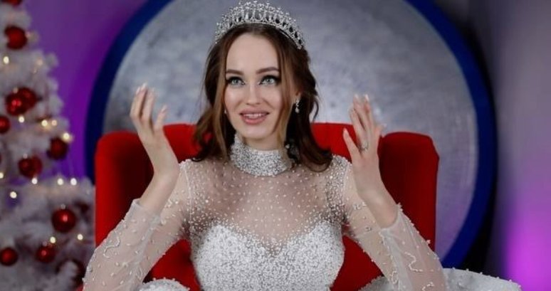 Степан Карпов напомнил Виктории Салибековой, как он прикрывал её перед мужем