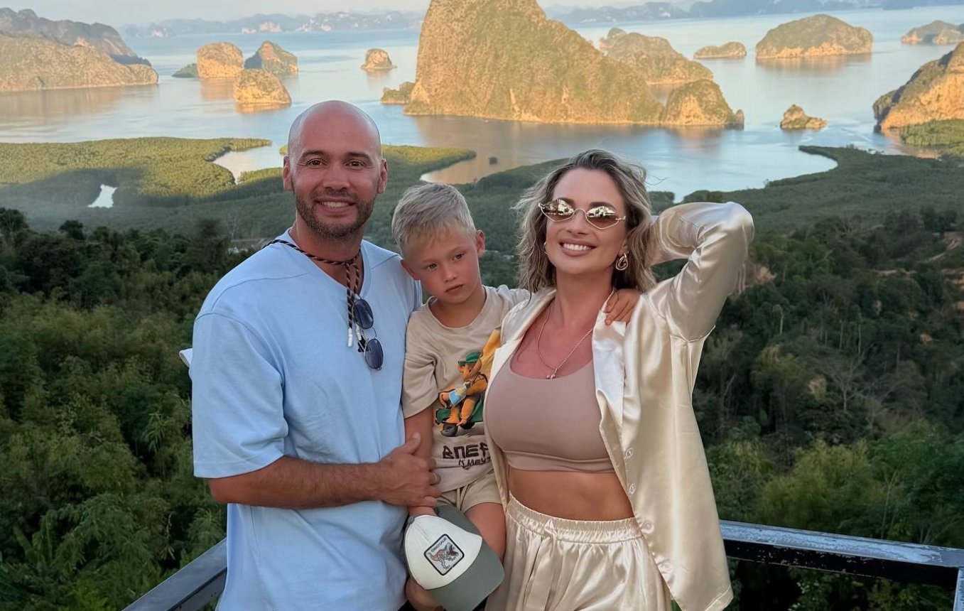 Андрей и Кристина Черкасовы продолжают обследование сына