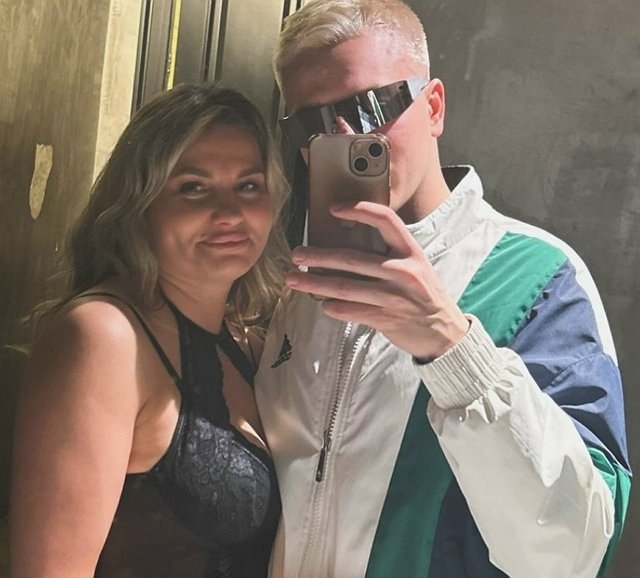 Артём Гавришов не может и дня прожить без своей Примадонны