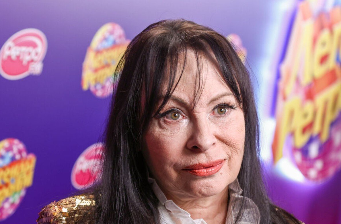 Директор Марины Хлебниковой прокомментировал слухи об имеющейся у нее опухоли