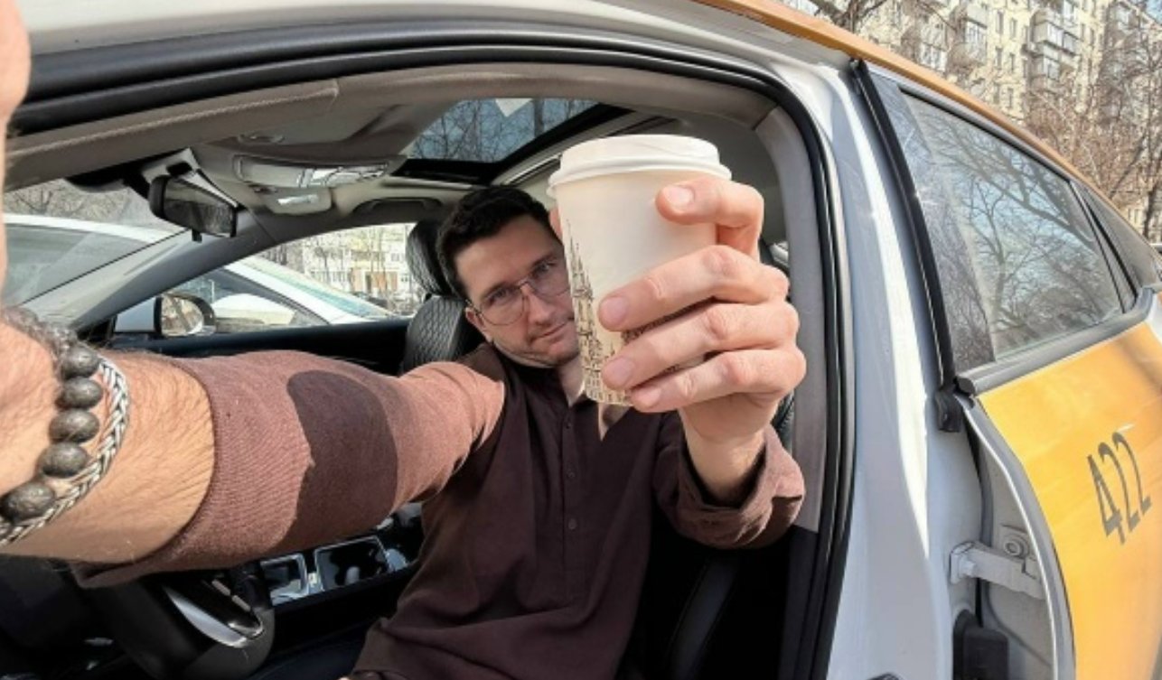 Дмитрий Луковкин бросил работу в такси и снова вернулся в коучи