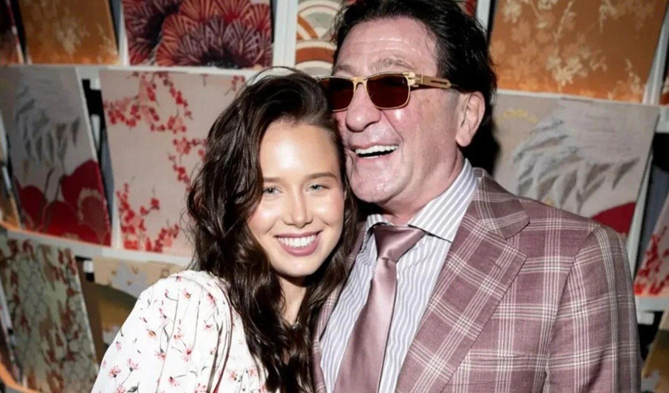 Аврора Киба запустила собственное шоу