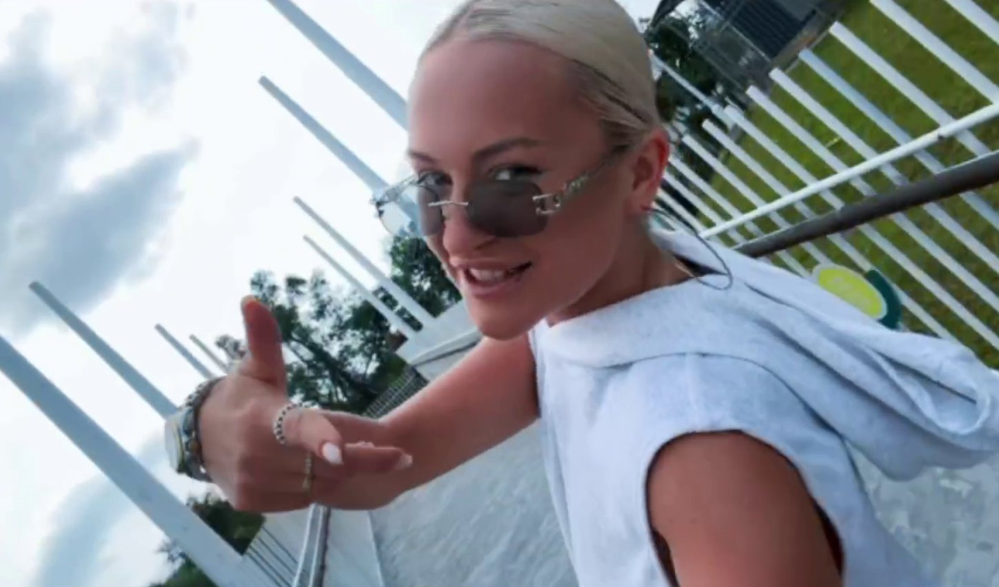 Зрители Дома 2 чувствуют себя обманутыми, потом что Элина Рахимова осталась на проекте