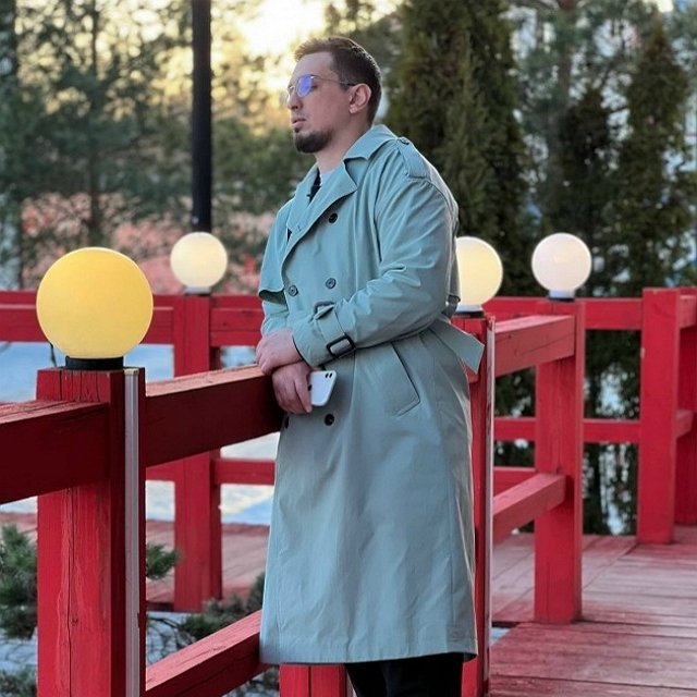 Руслан Асланов обижен на бессердечную Викторию Салибекову