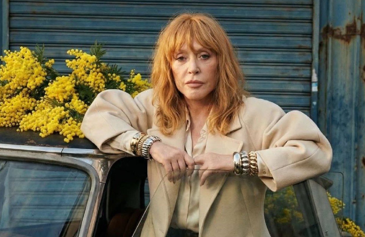 Алла Пугачева "разрешила" весну на Кипре