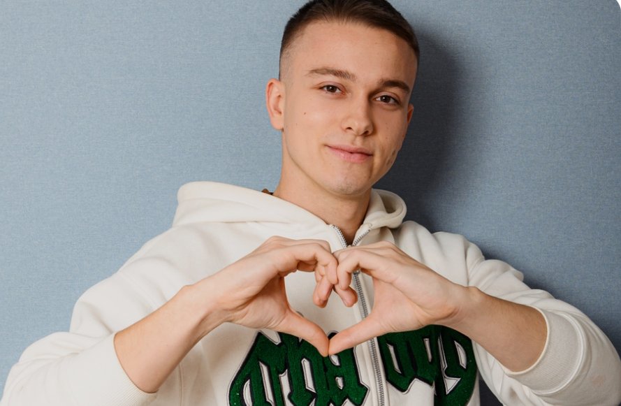 Артём Гавришов перестал общаться с Вероникой Гракович