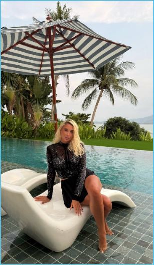 Елена Тепловодская не знает, куда она придет