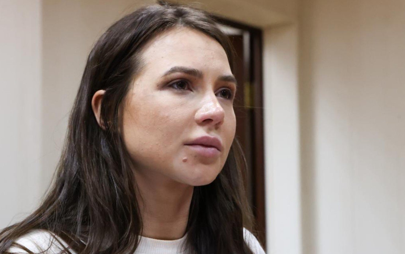 Возлюбленный Лерчек поделился фотоснимками из ее палаты