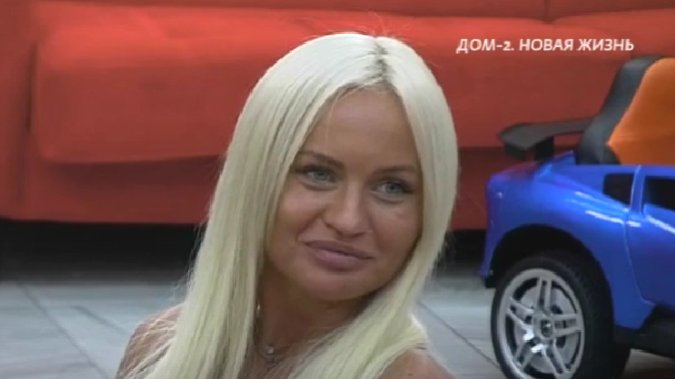 Элина Рахимова считает, что Хорошевы, Гуранда и Лясковец опозорились, рисуя её портреты