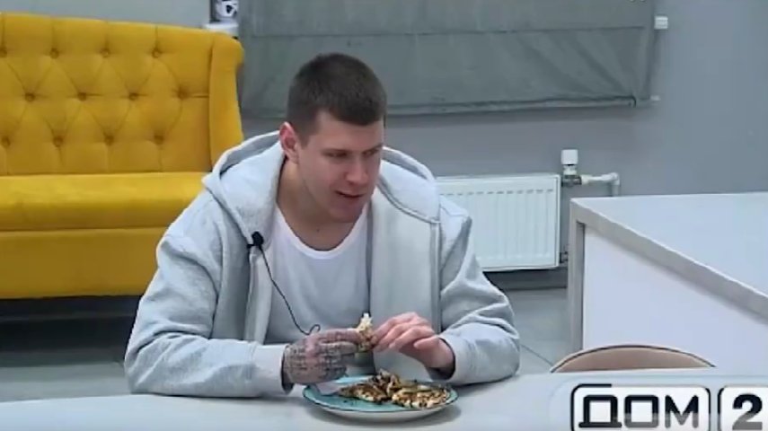 Степан Карпов и Элина Рахимова флиртуют в социальных сетях